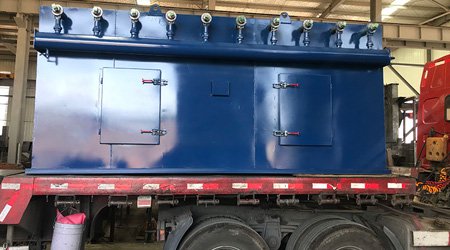 用于清理橋梁鋼結(jié)構(gòu)的Q6940鋼板型材拋丸機發(fā)往河北邢臺