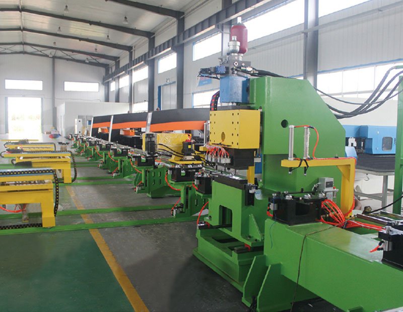 汽車大梁數(shù)控沖孔生產(chǎn)線